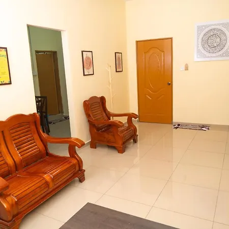 Adorable 2-Bedroom Home With Pool, Wi-Fi And Bbq Rembau Exterior photo